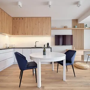  Apartament Nad Rzeka 73, Rynek 500 M Polska